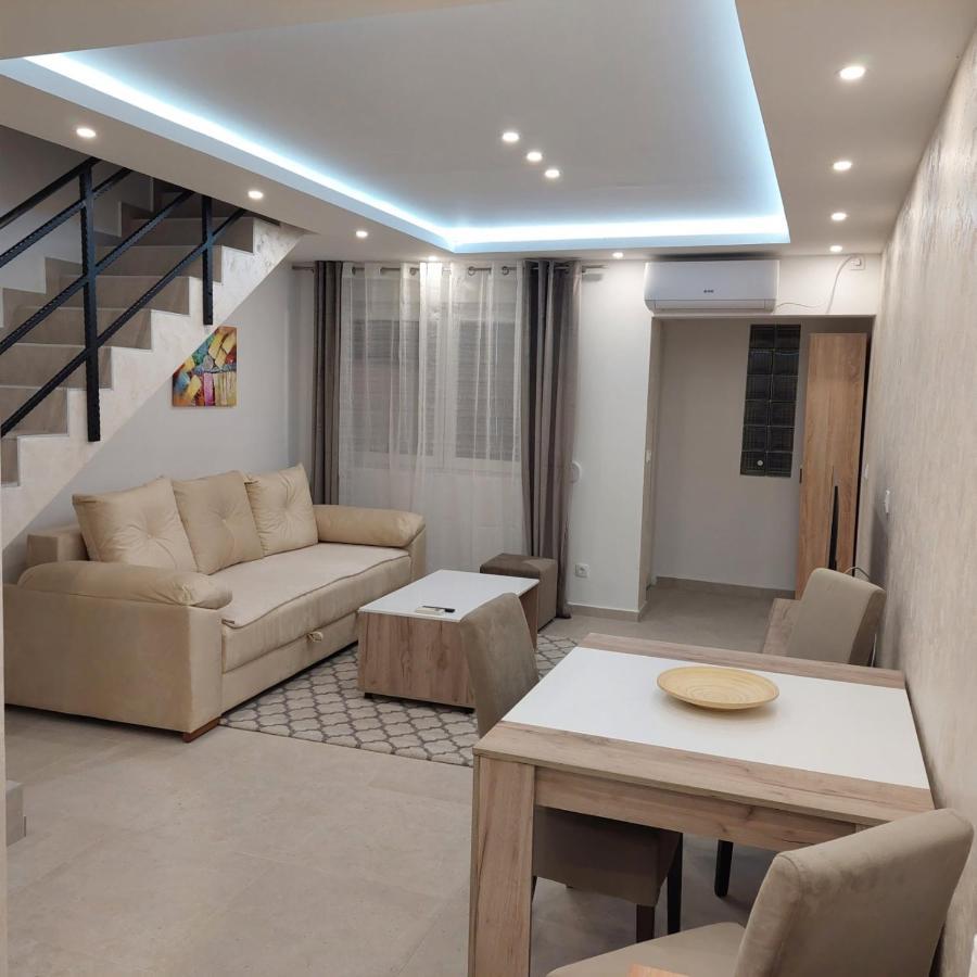 Apartman Lux Jelena Surčin エクステリア 写真